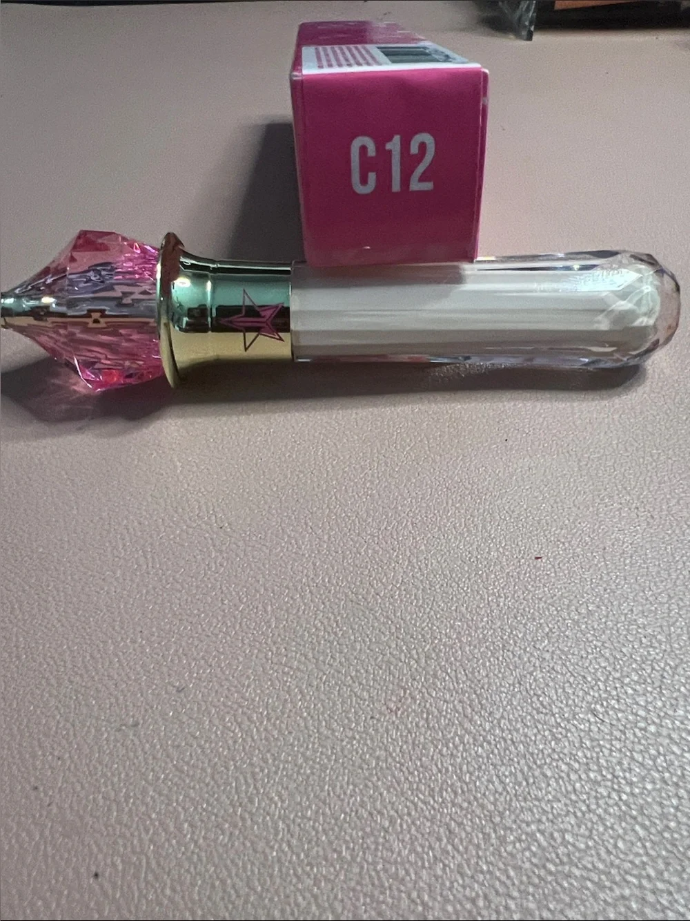 Jeffree Star Magic Star Pink and Gold Concealer